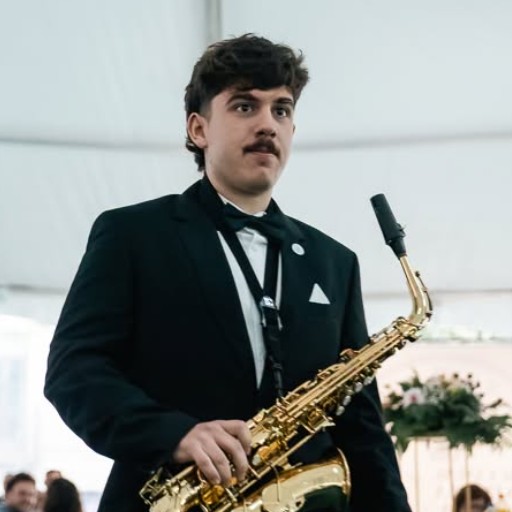 Tomas Bernardo